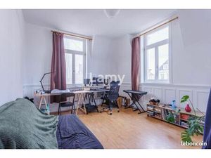 Studio 1 pièce 30 m²