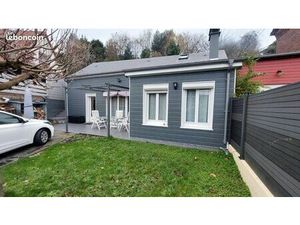 Jolie maison 2 chambres avec jardin au centre du Houlme