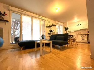 Rare à Puteaux – Studio avec jardin & terrasse + parking – La Défense