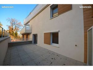 Studio lumineux avec terrasse de 20 m² + parking – Résidence 2016