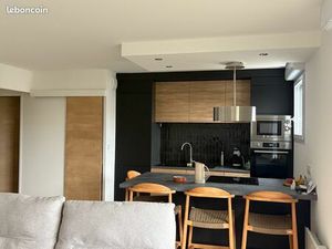 Apparemment T2 rénové de 47m2 meublé