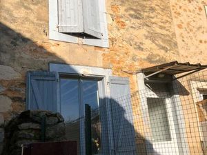 Immeuble au centre de Loué