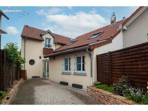 Bâtisse familiale de 182.18 m² au cœur du Centre Ville