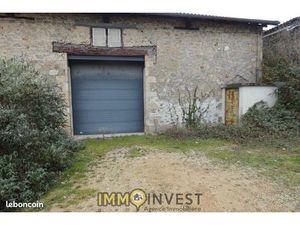 Loft/atelier/surface 1 pièce 130 m²