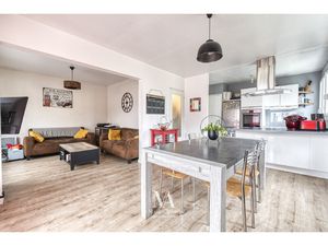 T3 A VENDRE - LA MADELEINE