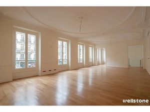 Location Bureau Paris 75008
