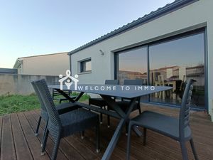 Maison de plain-pied  100m2 habitables sur 500m2 - BENON