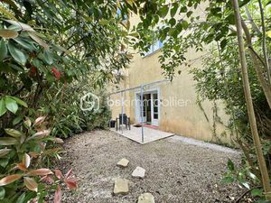 Appartement de 22 63 m² à Callian