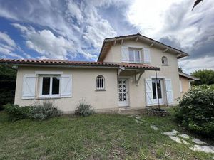 Vente maison 5 pièces 113 m² Lesparre-Médoc (33340)