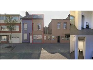 Maison de maître à louer à Van Stralenlei 1 Merksem (RBV01056)