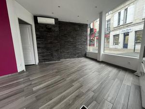 Vente property.type.service 4 pièces 75 m² Clermont (60600)