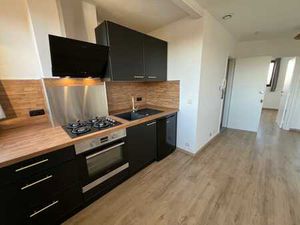 Appartement 1 chambre rénové ± 50 m² – Waterloo Joli-Bois