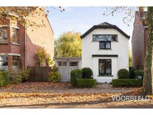 Halfopen woning van met 2 slp  een zonnige tuin in een ru...