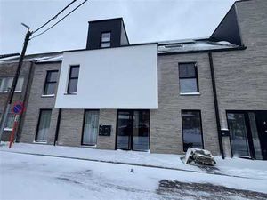 Appartement neuf de standing  très calme  avec jardin et ter