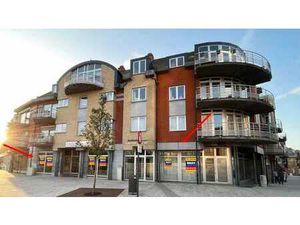 RUIM COMMERCIEEL GELIJKVLOERS