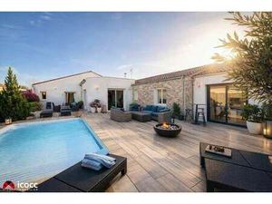 Vente Maison Piscine à Luçon (85400) : à vendre Piscine / 174m² Luçon