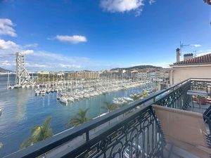 Appartement La Seyne Sur Mer 4 pièce(s) 74 m2 Vue Mer