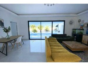 Maison contemporaine 2023 avec patio  sous décennale  aux portes de La Rochelle !