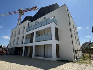 LOCATION TYPE 3 _ 141 Cé _ B104