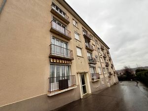 À VENDRE Appartement T1 loué Quartier Grand Treuil