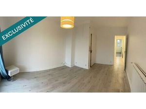 Saint Maur Des Fossés  94100  quartier de La Pie  appartement de 30M2 avec balcon.