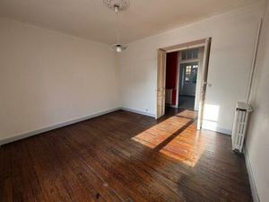 Idéal profession libérale  avocat... Appartement bureaux 3 pièces  proche Tribunal  53m² +