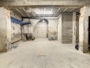 Centre-ville de MONTELIMAR - A louer - Garage