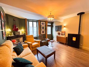 Maison de ville T4 avec dépendance et jardinet