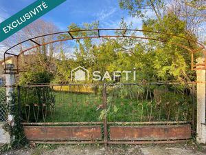 Ancienne maison traditionnelle à restaurer au coeur de Vaissac