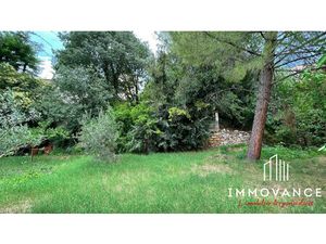 Clapiers centre - Terrain à bâtir de 560 m2