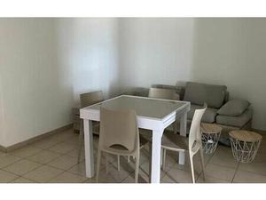 Location appartement  m² T-2 à Le Gosier  950 €