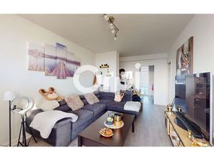 Location appartement  58.1 m² T-3 à Bron  867 €