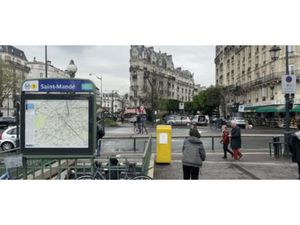 LOCATION PURE 130M2 EN ANGLE - EMPLACEMENT N1 SAINT-MANDÉ 94160