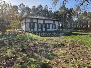 Maison ancienne de 140 m² à Taller