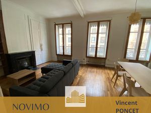 Bel apartement T3 meublé