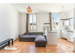 LUMINEUX T1 DERNIER ETAGE !