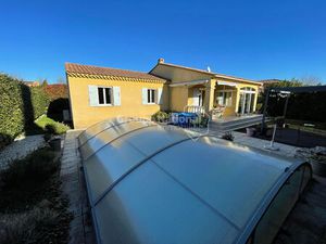 A VENDRE - EN EXCLUSIVITE - MONTEUX - VILLA TYPE 5 - PISCINE ET JARDIN