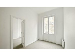 Location bureaux 42m2 proche place de la République