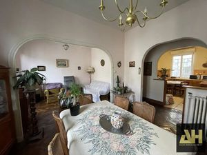 BREST SECTEUR ST-MARTIN PILIER ROUGE - APPARTEMENT DE 102 M² - 3 CHAMBRES - GARAGE