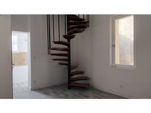 Apt  centre ville  appartement Té en duplex à louer