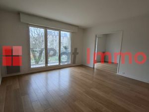 N027 - APPARTEMENT AVEC BALCON ET PARKING SOUTERRAIN - 3P Ve