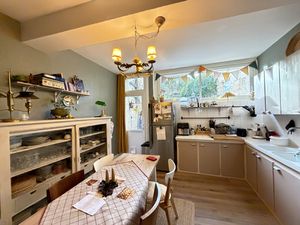 LECTOURE - MAISON DE VILLE AVEC JARDIN ET STUDIO