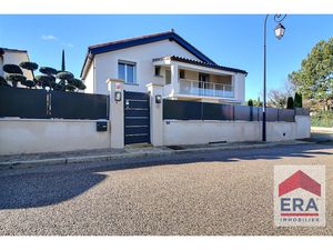 Maison à vendre à Saint Didier - 3 chambres - Piscine - Garage