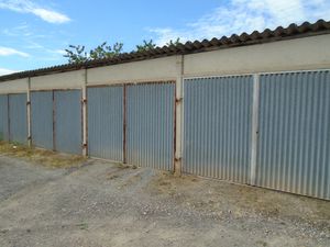 GARAGE - rue Albert 1er