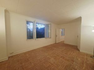 Vente appartement 4 pièces  75.43m²  Massy