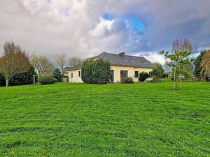 Vente Maison Piscine à Lanhouarneau (29430) : à vendre Piscine / 162m² Lanhouarneau