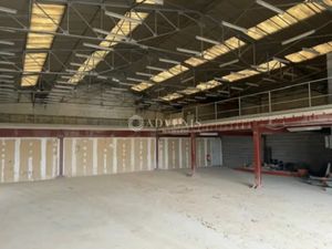 LOCAL D'ACTIVITE A VENDRE