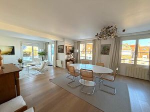 Location Appartement de luxe Lille 4 Pièces 121 m² <meta name="description" content="Au se