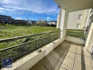 Appartement à louer 2 pièces 54.11 m² - Bourgoin-Jallieu (38) - 840€