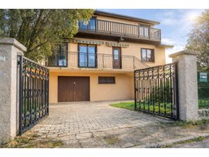 Maison 6 pièces - 109 m²